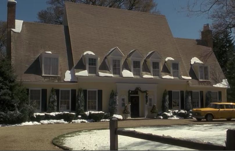 Yellow house from Miracle on 34th Street remake for sale