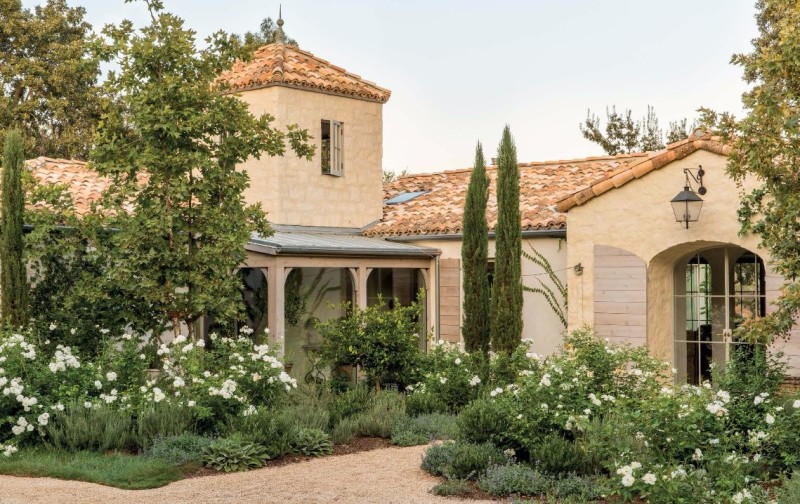 Exterior of the charming Patina Farm - a modern farmhouse in Ojai, California by Giannetti Home