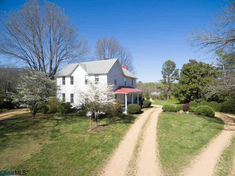 My Old Country House Farmhouse For Sale Virginia (22) Hooked on Houses