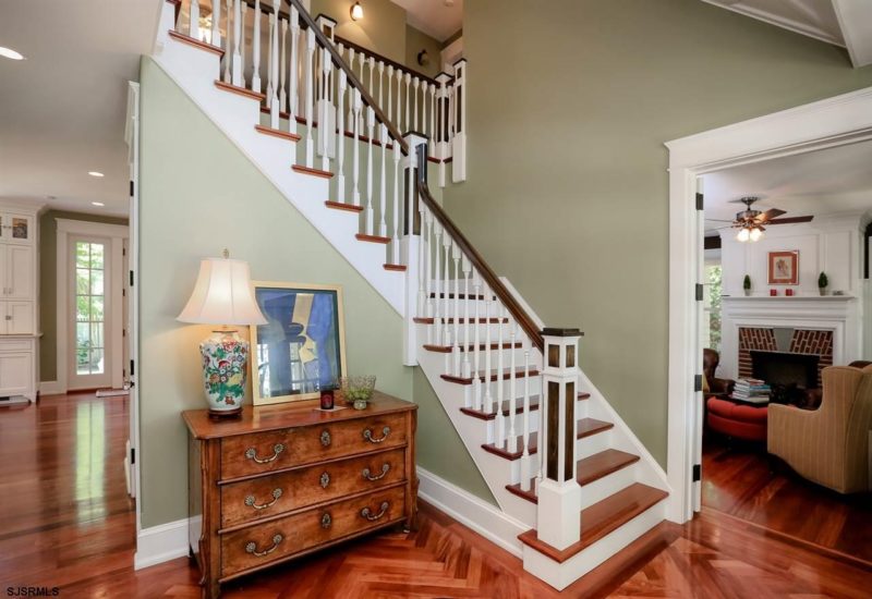 Staircase inside front entry hall