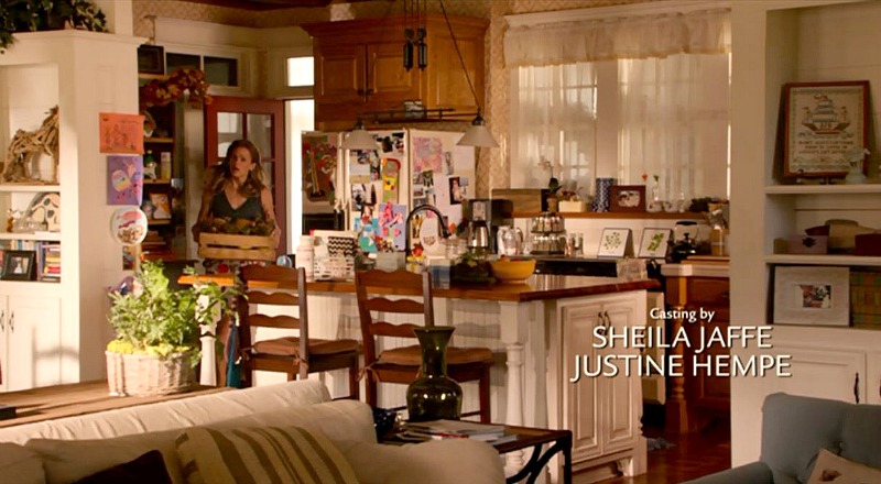 Screenshot of kitchen in Miracles from Heaven movie taken from opening credits