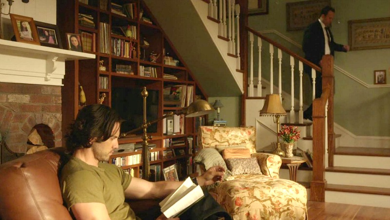 Lorelai's living room on Gilmore Girls