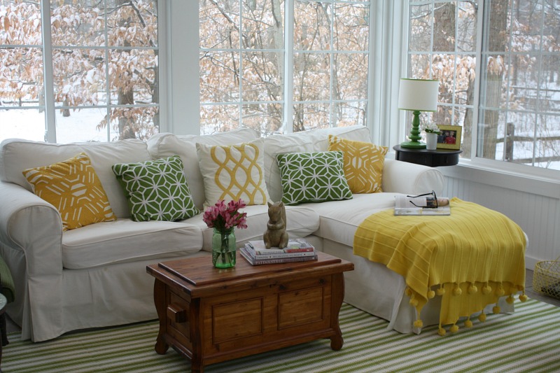 julias-sunroom-on-snowy-day-hooked-on-houses