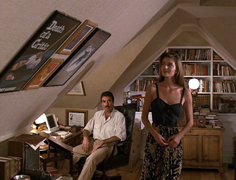 Tom Selleck\'s writing office in Her Alibi