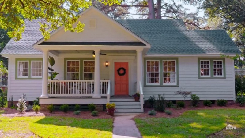 Mathews House AFTER porch added Home Town