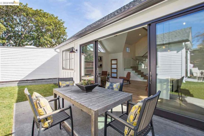 Back patio with table and chairs