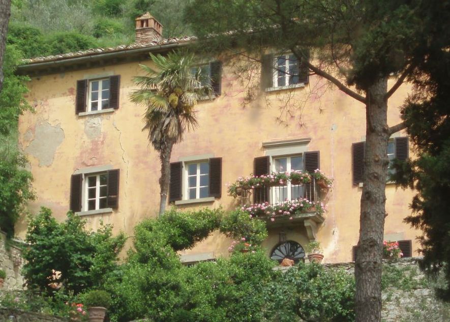 The real Bramasole villa in Tuscany