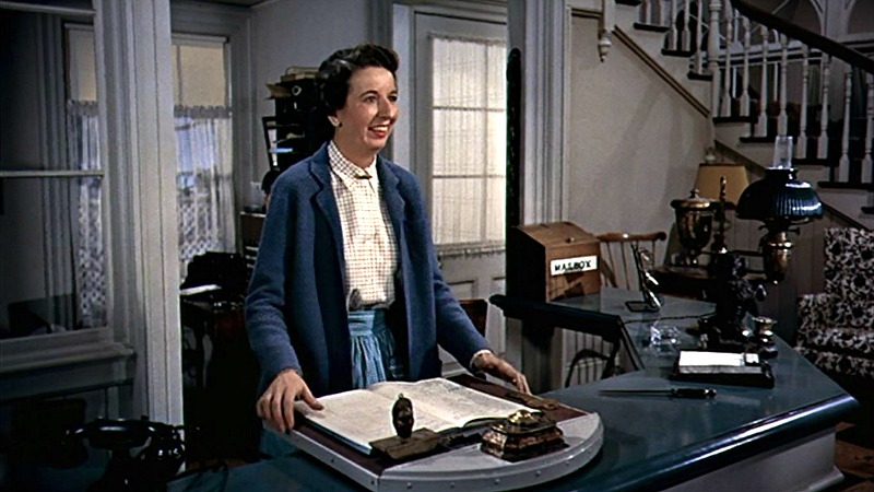 White Christmas Mary Wickes Emma Allen front desk