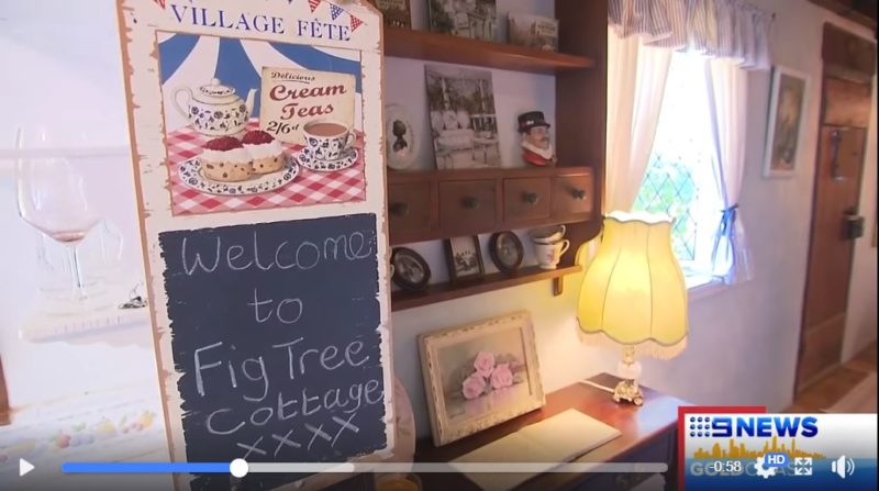 TSign that says Welcome to Fig Tree Cottage