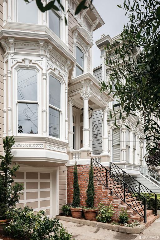Front exterior view of \"Full House\" Victorian for sale in San Francisco today