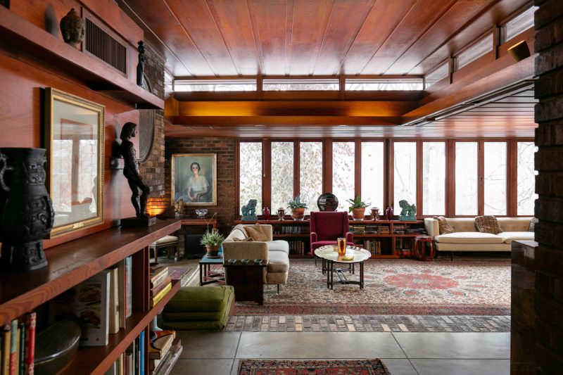 Living room windows in Frank Lloyd Wright Sondern-Adler House