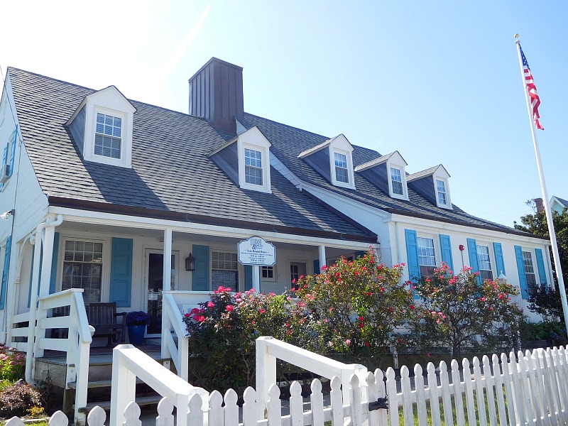 Beach Haven Public Library 