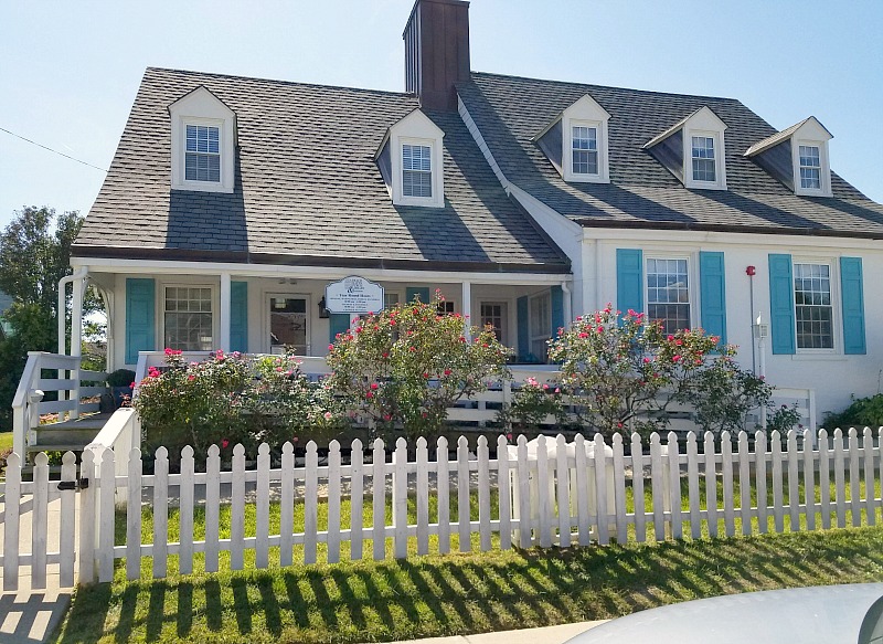 Cottage Library Long Beach Island White Picket Fence