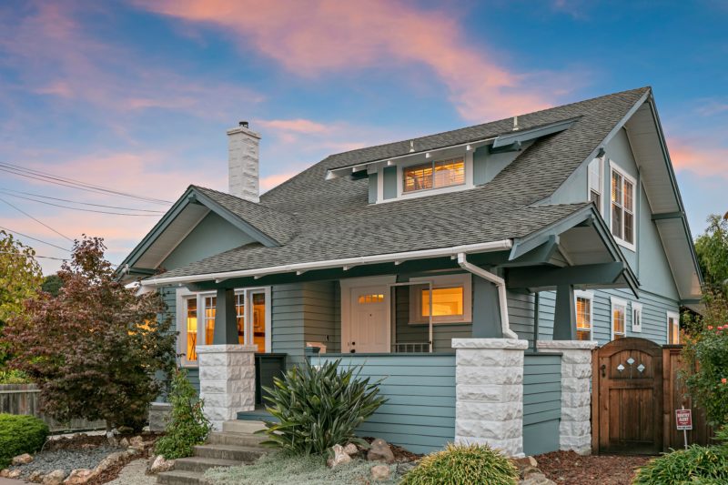 A Craftsman Cottage For Sale In California Hooked On Houses