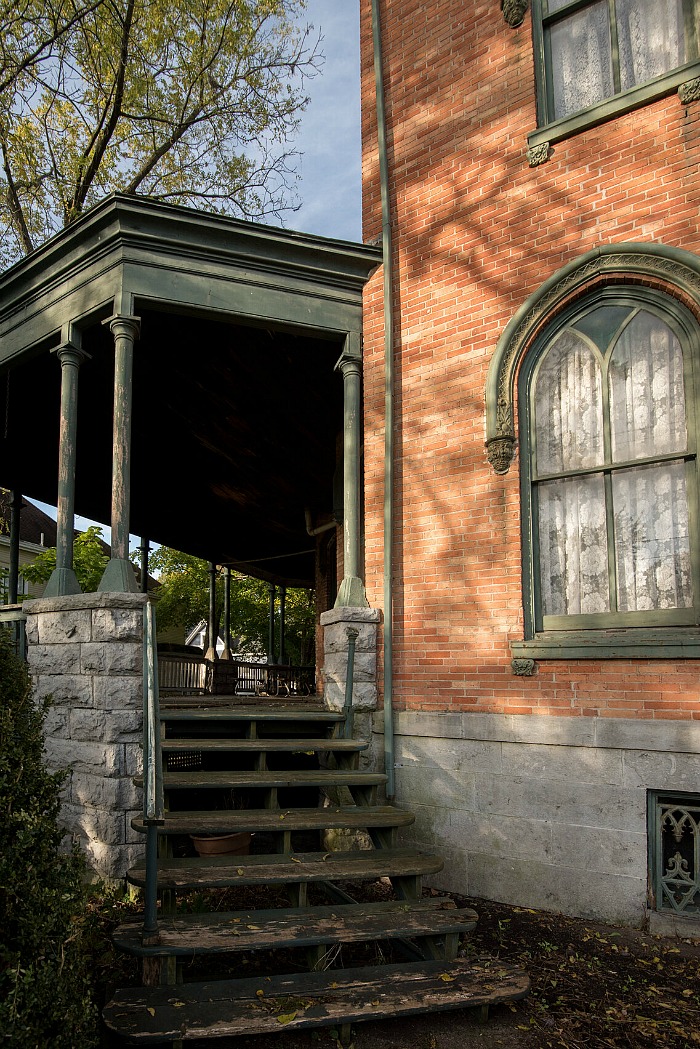 Steps leading to porch