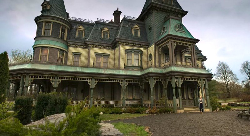 Keyhouse The Magical Family Home In Locke Key Hooked On Houses