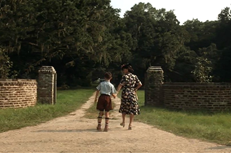 screenshot from Forrest Gump movie front drive