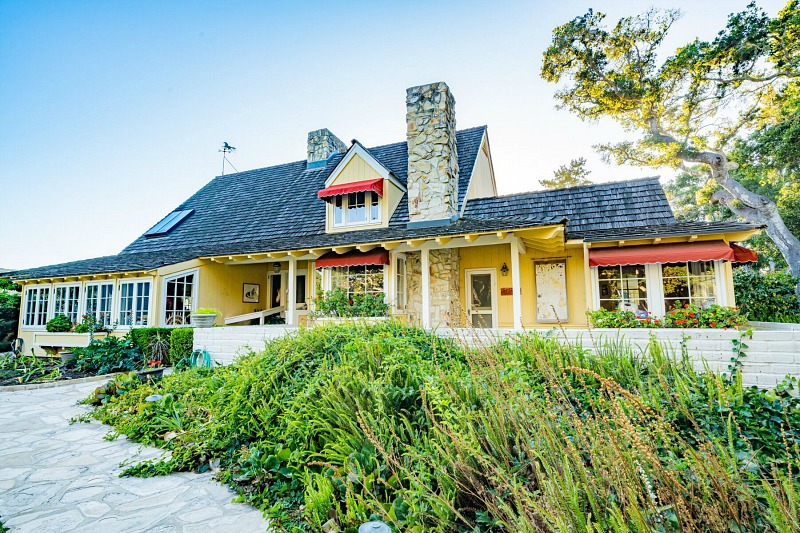 Doris Day's Sunny Yellow House in Carmel CA Julien's Auctions