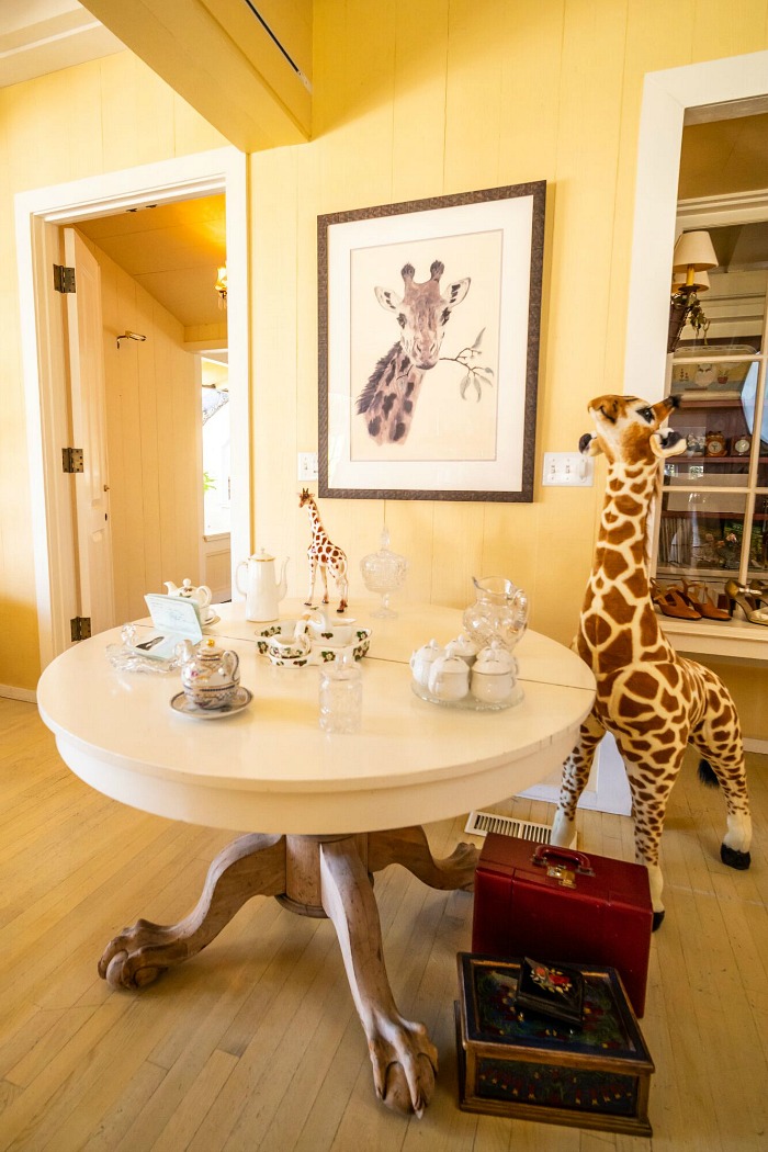 Doris Day's house in Carmel giraffes and animal figurines auction