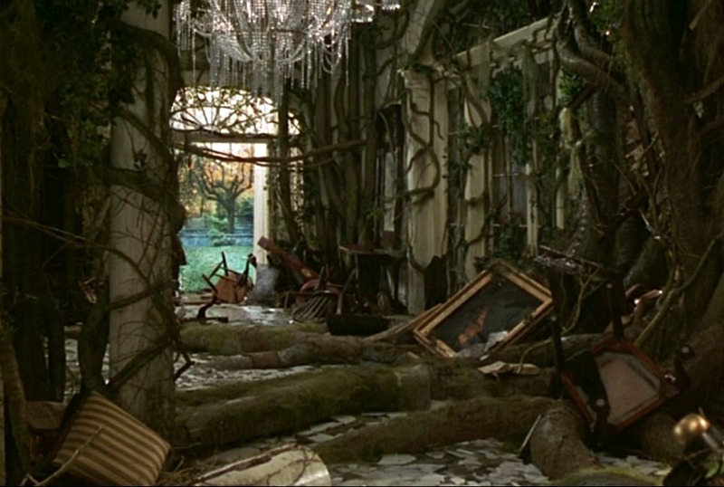 Casa de Jumanji 1995 vestíbulo de entrada jungla