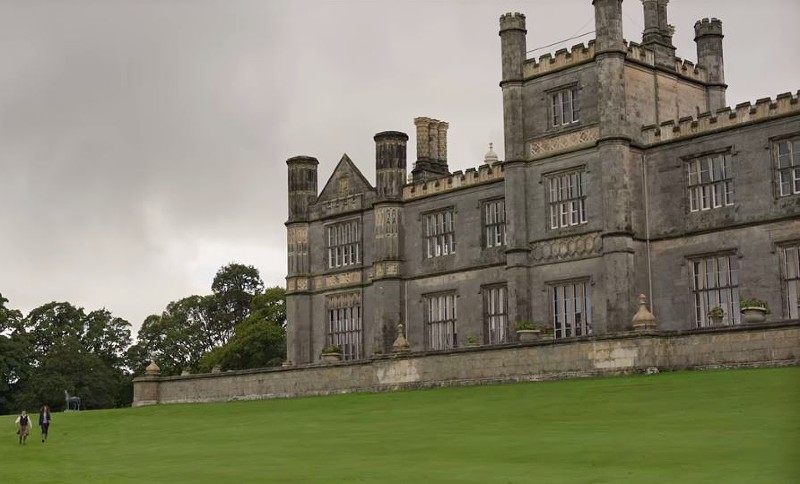 Exterior of Dalmeny House Castle for Christmas Netflix