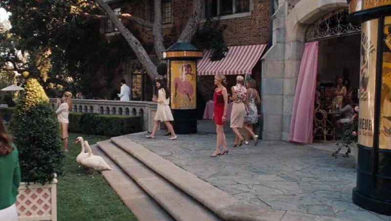 back patio of house in bridesmaids movie