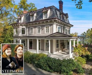 Exterior of Stepmom Movie House 501 N Broadway Nyack NY